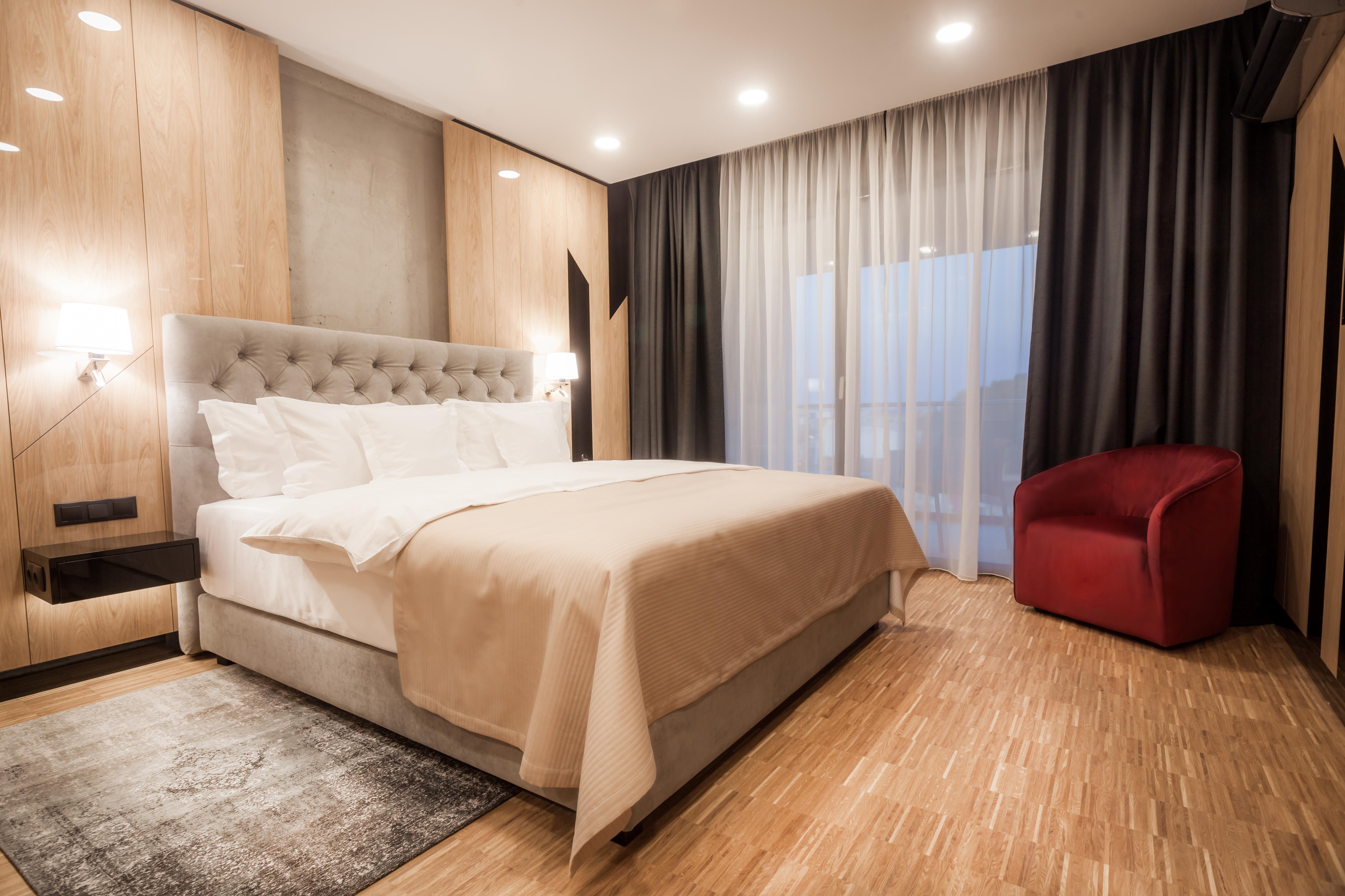 Hotel Platinia Cluj-Napoca Exterior foto A bedroom