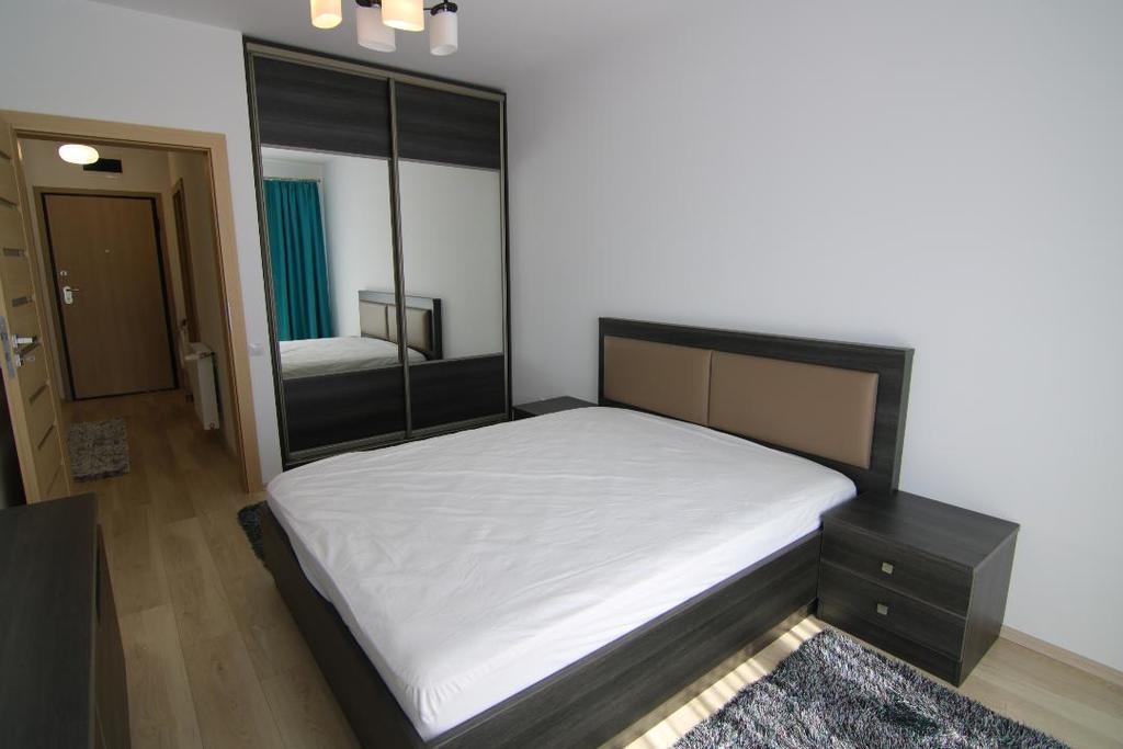 Hotel Platinia Cluj-Napoca Exterior foto A bedroom